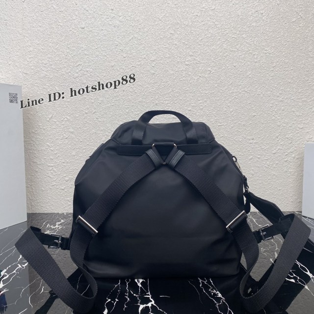 Prada專櫃新款背包 1BZ811 普拉達黑色尼龍布雙肩背包 csp1637